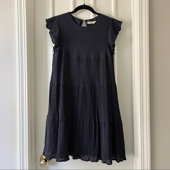 2.7 August Apparel La Ven Women’s Navy Blue Tiered Ruffle Mini Dress - Picture 1 of 3
